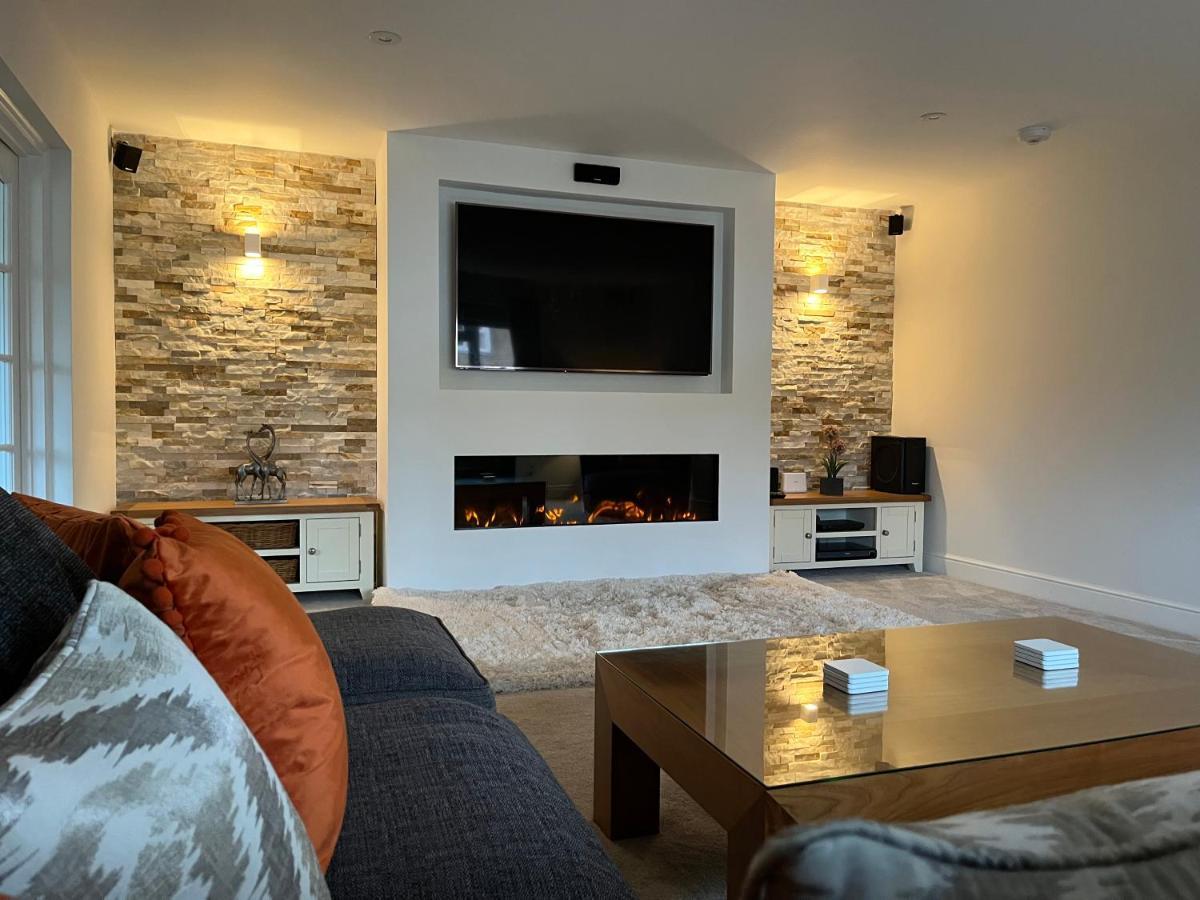 Luxurious 4 Bedroom Home In The Heart Of The Cotswolds With Hot Tub! Stow-on-the-Wold Exterior foto